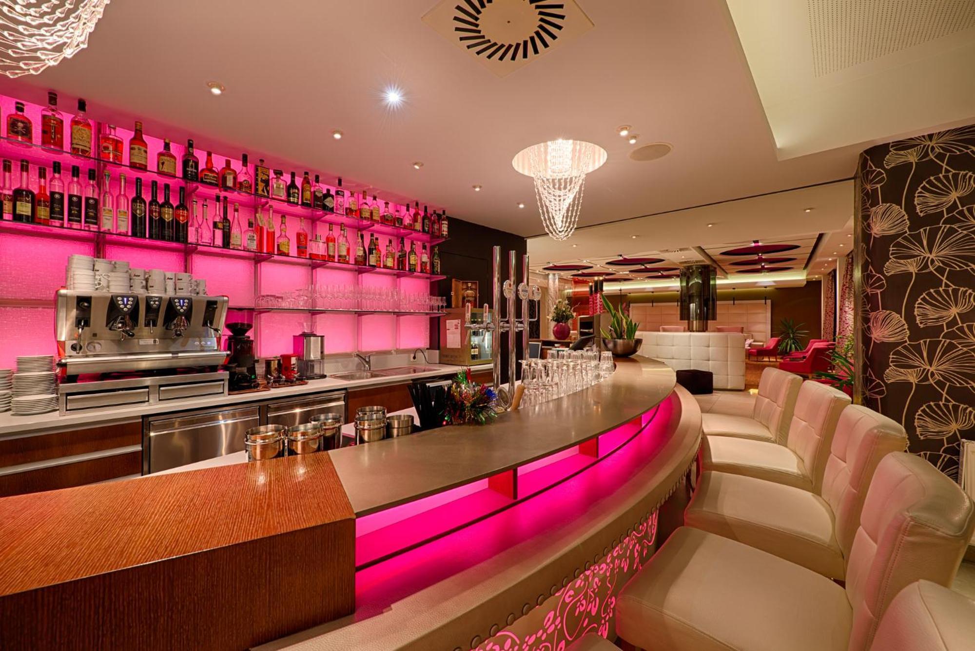 See Side Hotel Seewirt Матзее Екстериор снимка